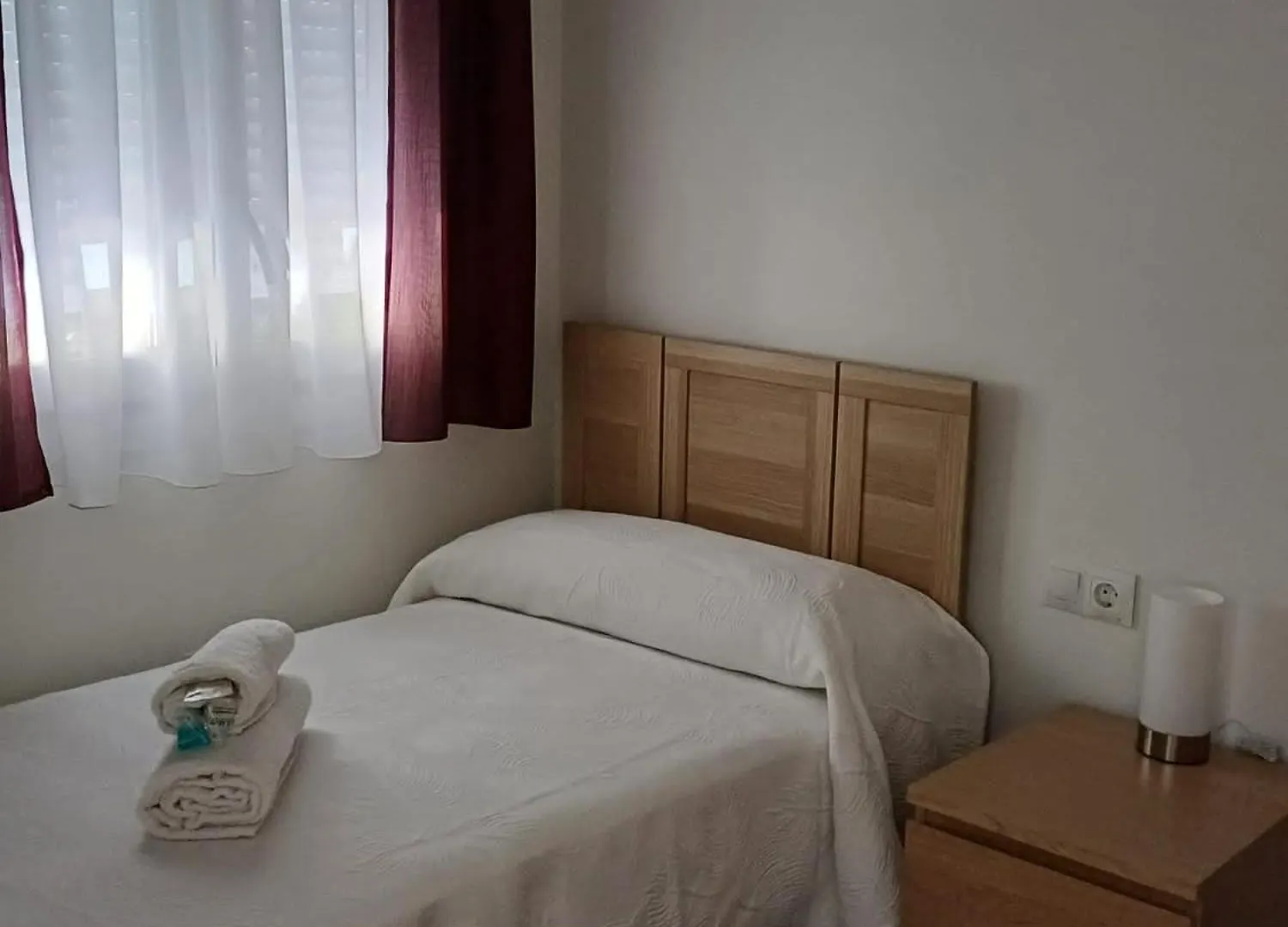 Lyrioshomes Apartamento Filpo Rojas , Sevilla España