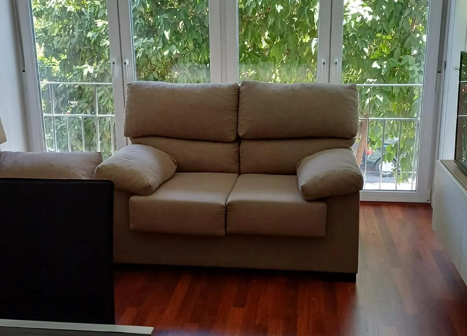 Lyrioshomes Apartamento Filpo Rojas , Sevilla España